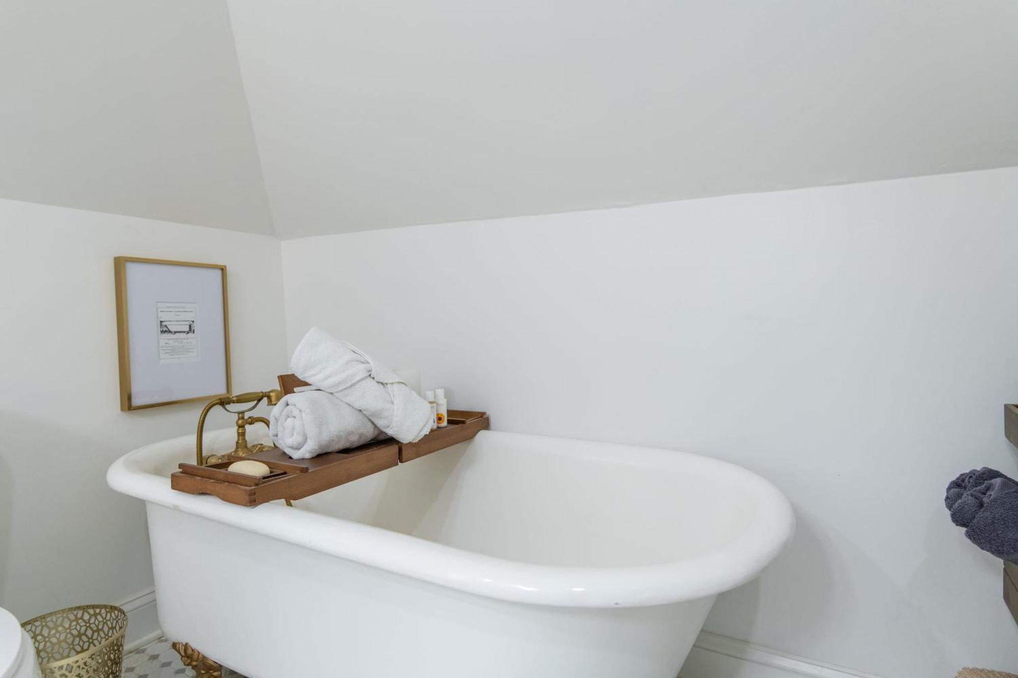 Loft On Capital - Ideally Located To Distilleries Frankfort Exterior foto